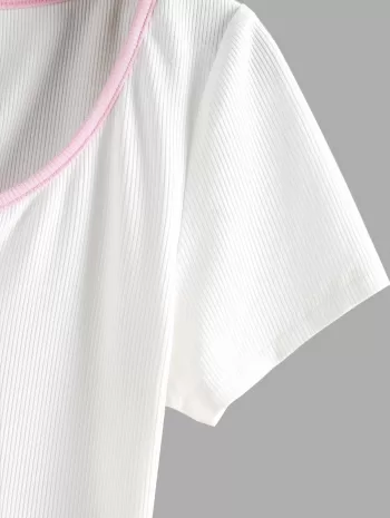 Ribbed Butterfly Embroidered V Notched T Shirt